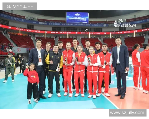 深圳排球队在钻石联赛中的崛起与突破之路全景回顾 深圳排球队在钻石联赛中的崛起与突破之路全景回顾