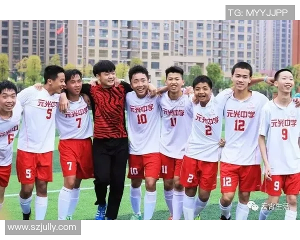 重庆足球队在精英赛中的战术表现分析与未来发展展望 重庆足球队在精英赛中的战术表现分析与未来发展展望